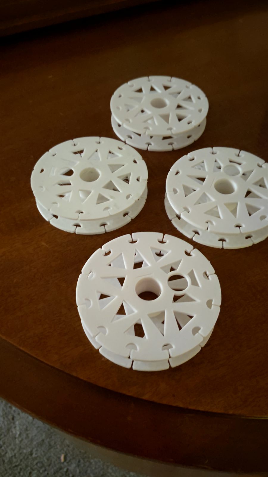 3D-printed spool holders for the cultural hall lighting rig project