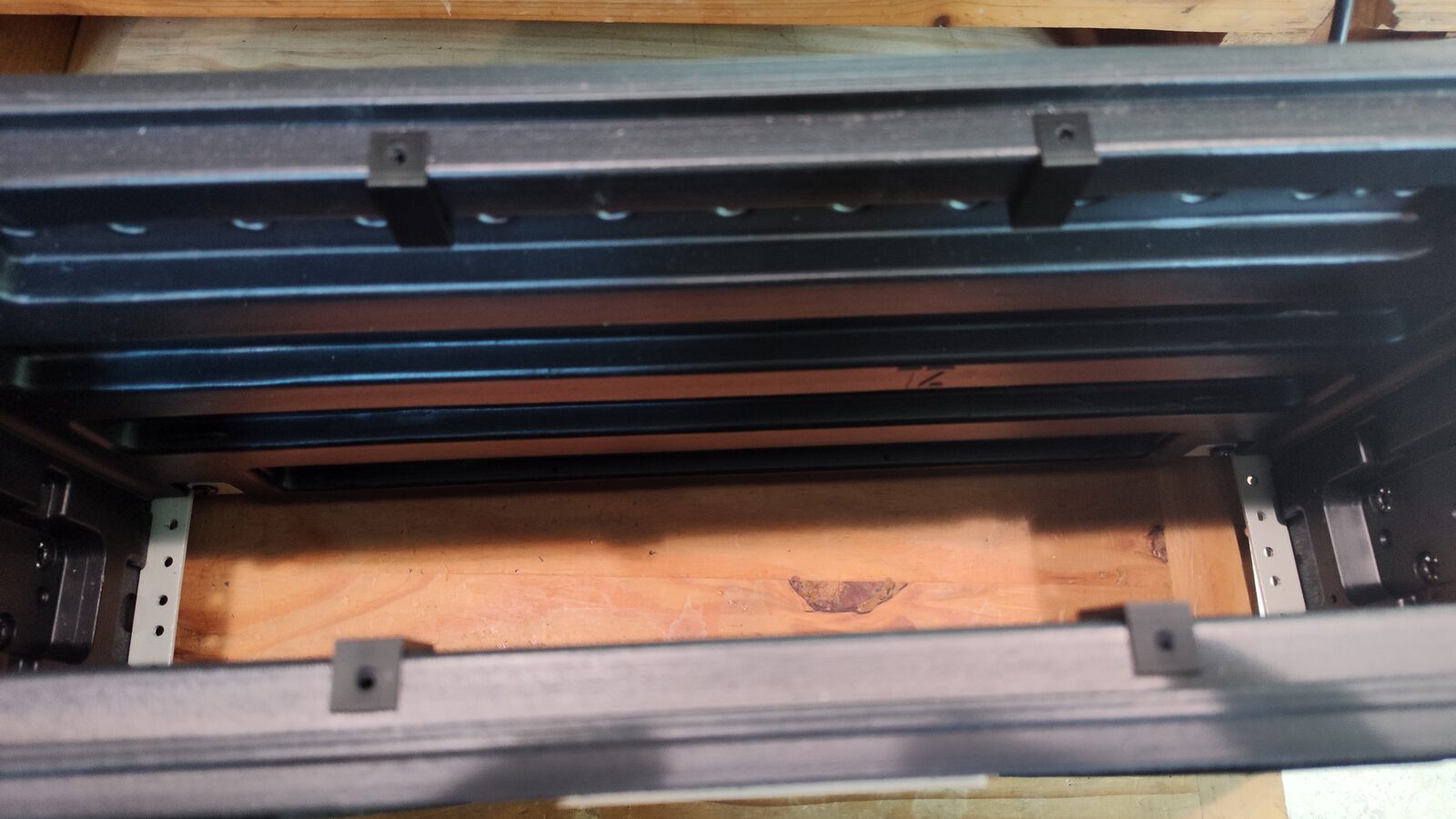 U-clips installed behind the center faceplate
